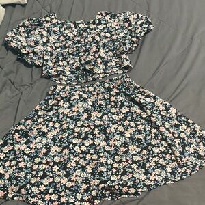 Floral Kids Dress Set - Black and Pink